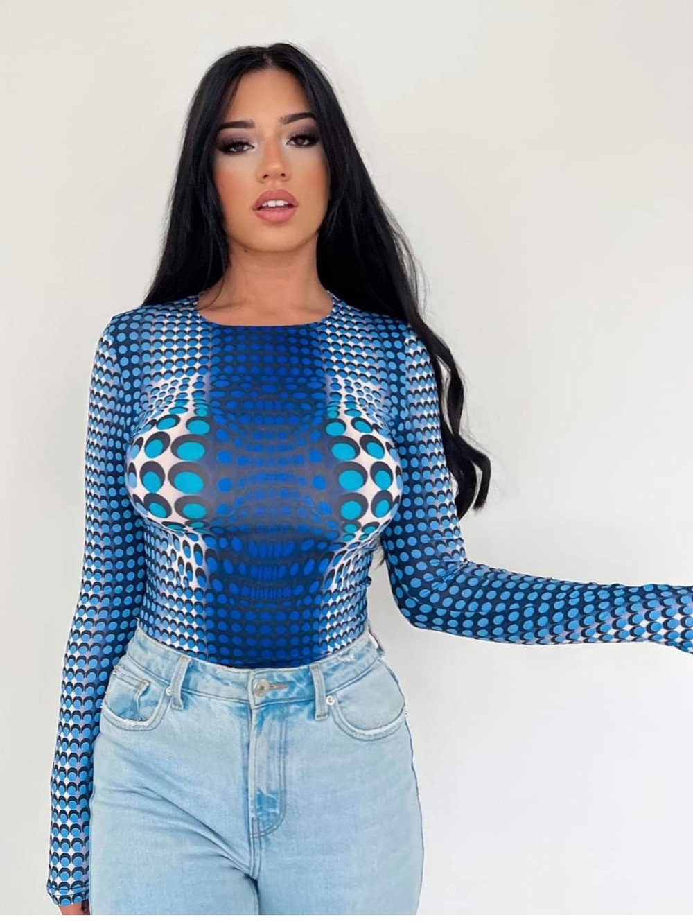 Illusion Set - Picture 2 of 13